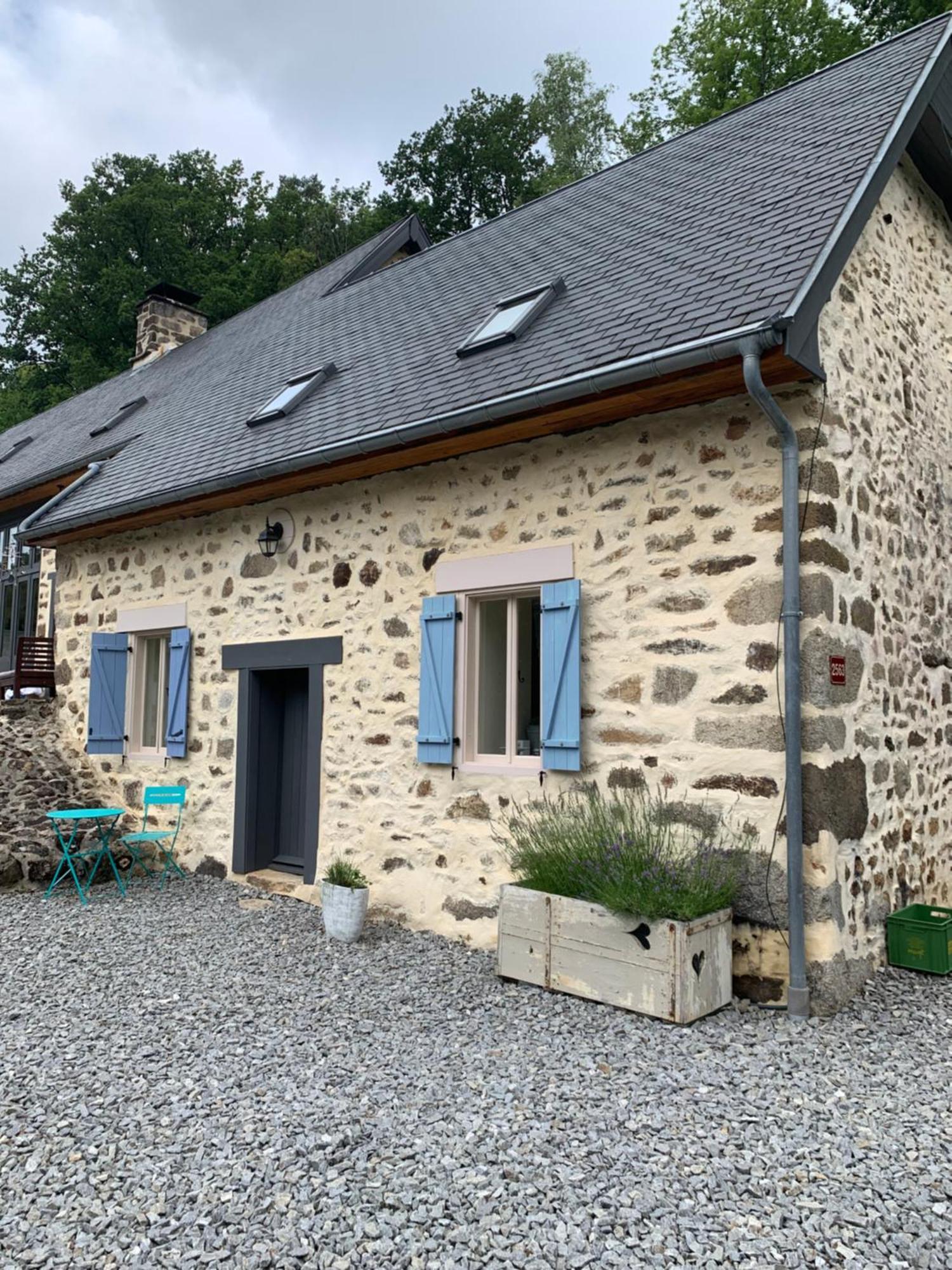 Gite Maison Du Trottoir, Sussac Exterior foto